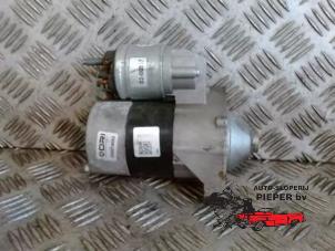 Gebruikte Startmotor Renault Clio II (BB/CB) 1.2 Prijs op aanvraag aangeboden door Autosloperij Pieper BV