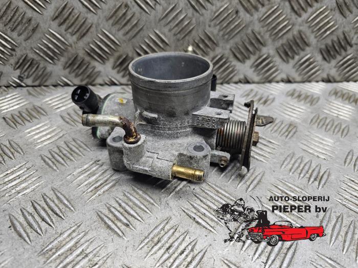 Gebruikte Gasklephuis Honda CR-V (RD1/3) 2.0i 16V VTEC Prijs € 36,75 Margeregeling aangeboden door Autosloperij Pieper BV