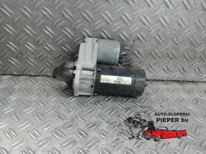 Gebruikte Startmotor Fiat Stilo (192A/B) 1.6 16V Prijs € 36,75 Margeregeling aangeboden door Autosloperij Pieper BV