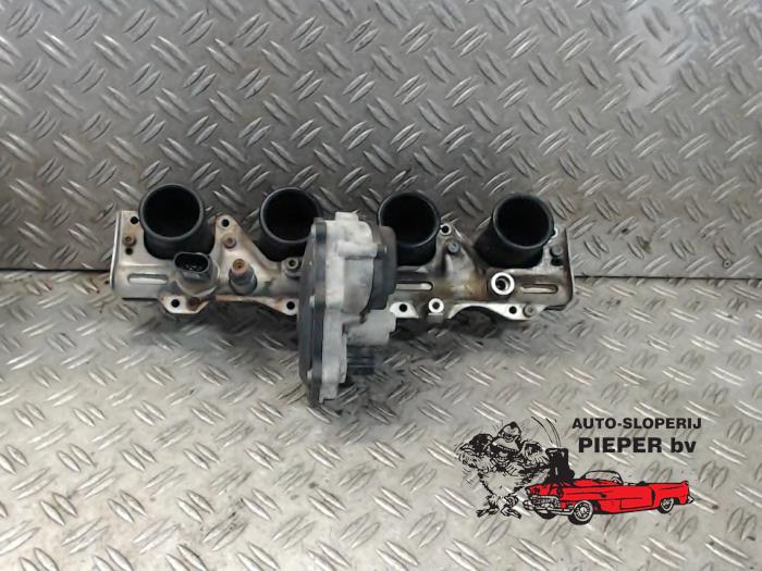 Wervelklep van een Audi A3 Sportback (8PA) 2.0 FSI 16V 2006