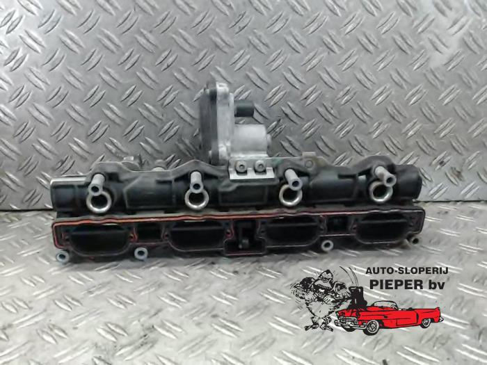 Wervelklep van een Audi A3 Sportback (8PA) 2.0 FSI 16V 2006