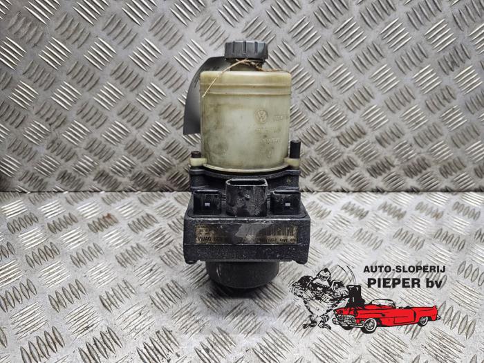 Gebruikte Pomp Servo Volkswagen Fox (5Z) 1.4 16V Prijs € 131,25 Margeregeling aangeboden door Autosloperij Pieper BV