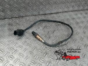 Gebruikte Lambda Sonde Volkswagen Passat Variant (3C5) 2.0 TDI 140 Prijs € 26,25 Margeregeling aangeboden door Autosloperij Pieper BV