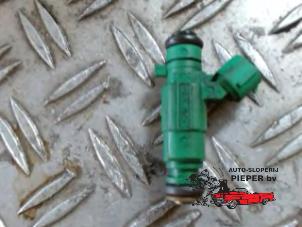Gebruikte Injector (benzine injectie) Kia Rio II (DE) 1.4 16V Prijs € 21,00 Margeregeling aangeboden door Autosloperij Pieper BV