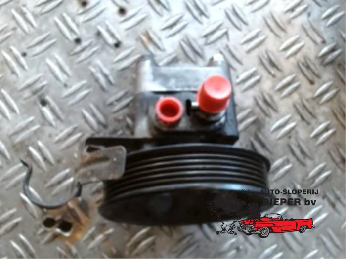 Gebruikte Servopomp Volvo V70 (GW/LW/LZ) 2.5 10V Prijs € 52,50 Margeregeling aangeboden door Autosloperij Pieper BV
