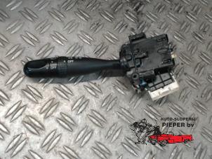 Gebruikte Pinker Schakelaar Suzuki Alto 1.0 12V Prijs € 26,25 Margeregeling aangeboden door Autosloperij Pieper BV