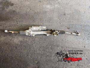 Gebruikte Stuurhuis Bekrachtigd BMW 3 serie (F30) 320d 2.0 16V Prijs € 157,50 Margeregeling aangeboden door Autosloperij Pieper BV