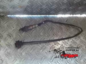 Gebruikte Lambda Sonde Opel Omega B Caravan (21/22/23) 3.2 V6 24V Prijs € 26,25 Margeregeling aangeboden door Autosloperij Pieper BV