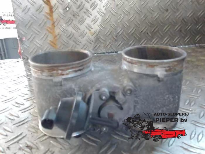 Gebruikte Spruitstuk Inlaat Opel Omega B Caravan (21/22/23) 3.2 V6 24V Prijs € 36,75 Margeregeling aangeboden door Autosloperij Pieper BV