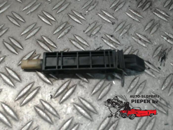 Gebruikte Krukas sensor Opel Astra J Sports Tourer (PD8/PE8/PF8) 1.6 CDTI 16V Prijs € 21,00 Margeregeling aangeboden door Autosloperij Pieper BV
