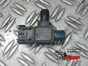 Gebruikte Sensor Remassistent Opel Astra J Sports Tourer (PD8/PE8/PF8) 1.6 CDTI 16V Prijs € 21,00 Margeregeling aangeboden door Autosloperij Pieper BV