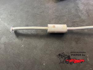 Gebruikte Uitlaat Middendemper Peugeot 206 SW (2E/K) 1.4 Prijs op aanvraag aangeboden door Autosloperij Pieper BV