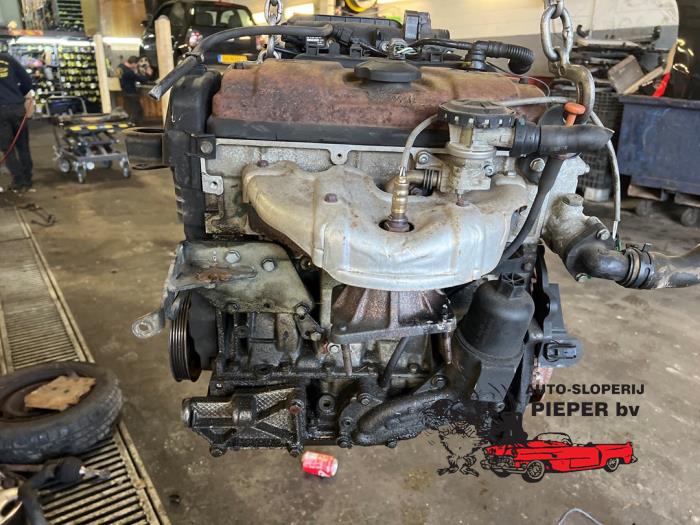 Gebruikte Motor Peugeot 106 II 1.1 XN,XR,XT,Accent Prijs € 157,50 Margeregeling aangeboden door Autosloperij Pieper BV