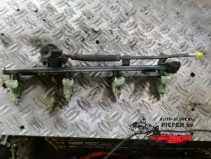 Gebruikte Injector brug Mitsubishi Outlander (CU) 2.0 16V 4x2 Prijs € 52,50 Margeregeling aangeboden door Autosloperij Pieper BV