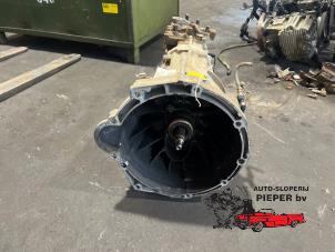 Gebruikte Versnellingsbak Volkswagen Amarok 2.0 BiTDI 16V 140 Prijs € 1.250,00 Margeregeling aangeboden door Autosloperij Pieper BV