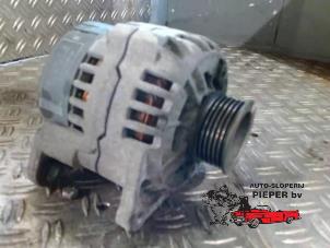 Gebruikte Dynamo Ford Ka I 1.3i Prijs € 36,75 Margeregeling aangeboden door Autosloperij Pieper BV