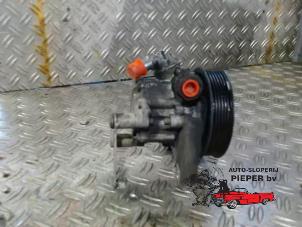 Gebruikte Stuurpomp BMW X3 (E83) 2.5 24V Prijs € 78,75 Margeregeling aangeboden door Autosloperij Pieper BV