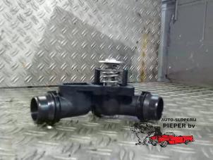 Gebruikte Thermostaathuis BMW X3 (E83) 2.5 24V Prijs € 42,00 Margeregeling aangeboden door Autosloperij Pieper BV