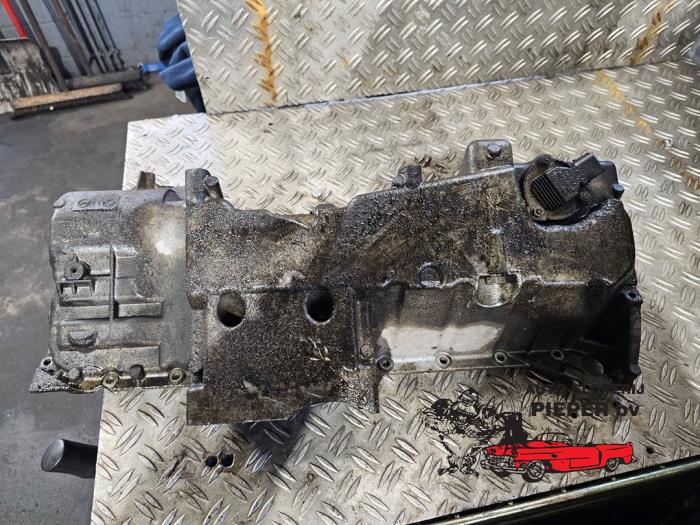 Gebruikte Carterpan BMW X3 (E83) 2.5 24V Prijs € 78,75 Margeregeling aangeboden door Autosloperij Pieper BV