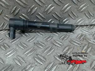 Gebruikte Bobine Fiat Grande Punto (199) 1.4 16V Prijs op aanvraag aangeboden door Autosloperij Pieper BV