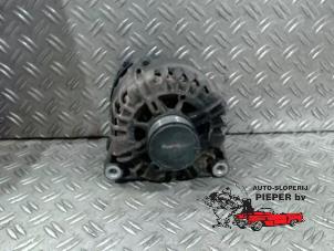 Dynamo van een Peugeot Expert (G9) 1.6 HDi 90 2013