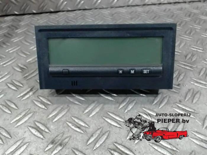 Gebruikte Display Interieur Mitsubishi Space Star (DG) 1.3 16V Prijs € 26,25 Margeregeling aangeboden door Autosloperij Pieper BV