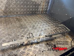 Gebruikte Injector brug BMW 5 serie Touring (E39) 520i 24V Prijs op aanvraag aangeboden door Autosloperij Pieper BV