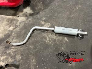 Gebruikte Uitlaat Middendemper Toyota Yaris Verso (P2) 1.3 16V Prijs € 52,50 Margeregeling aangeboden door Autosloperij Pieper BV