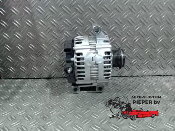 Gebruikte Dynamo Ford Mondeo IV Wagon 2.0 16V Prijs € 52,50 Margeregeling aangeboden door Autosloperij Pieper BV