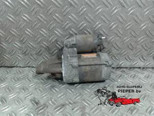 Gebruikte Startmotor Daihatsu Trevis 1.0 12V DVVT Prijs € 42,00 Margeregeling aangeboden door Autosloperij Pieper BV