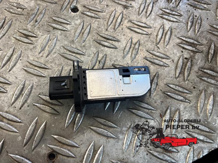 Gebruikte Luchtmassameter Ford B-Max (JK8) 1.0 EcoBoost 12V 125 Van Prijs € 36,75 Margeregeling aangeboden door Autosloperij Pieper BV