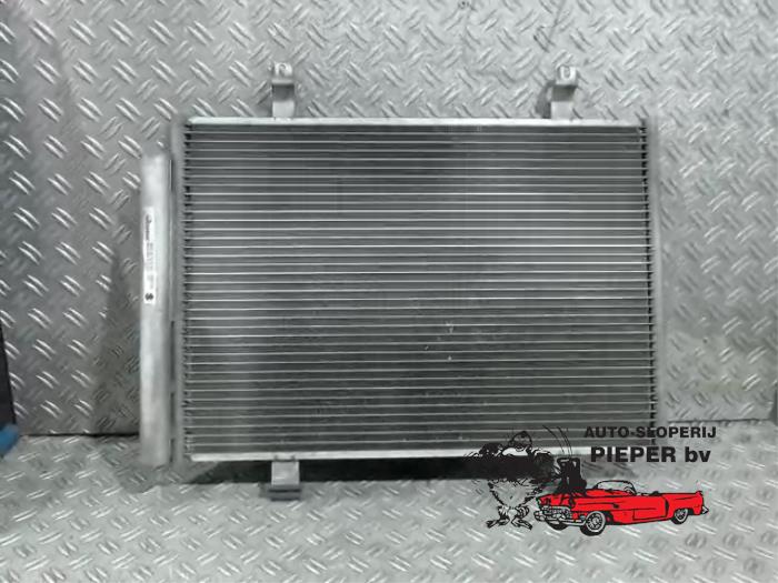 Gebruikte Airco Condensor Suzuki Swift (ZA/ZC/ZD) 1.2 16V Prijs € 52,50 Margeregeling aangeboden door Autosloperij Pieper BV