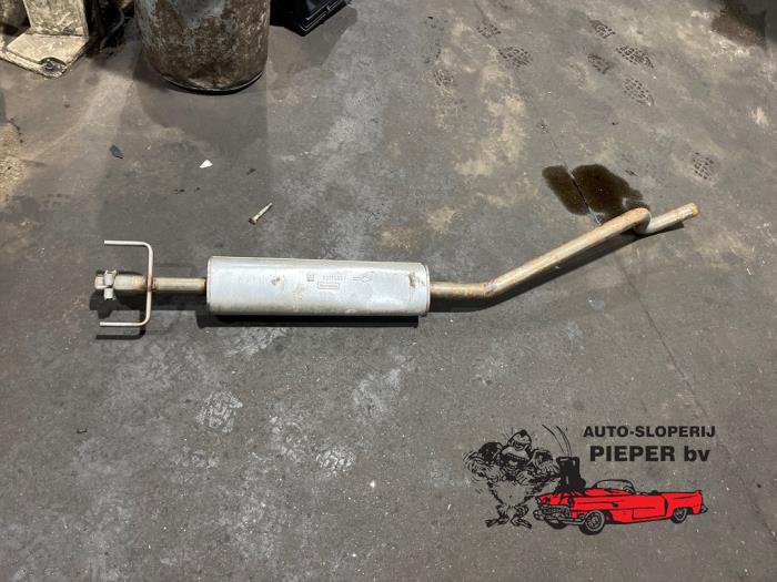 Gebruikte Uitlaat Middendemper Opel Astra H (L48) 1.4 16V Twinport Prijs € 42,00 Margeregeling aangeboden door Autosloperij Pieper BV