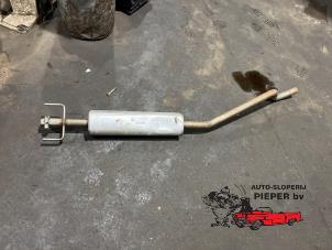 Gebruikte Uitlaat Middendemper Opel Astra H (L48) 1.4 16V Twinport Prijs € 42,00 Margeregeling aangeboden door Autosloperij Pieper BV