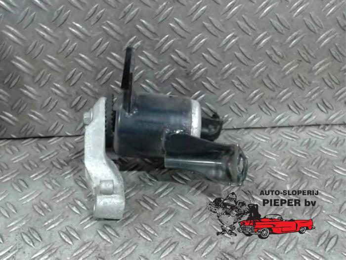 Gebruikte Motorrubber Ford Fiesta 6 (JA8) 1.4 16V Prijs € 36,75 Margeregeling aangeboden door Autosloperij Pieper BV