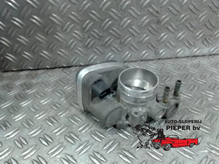 Gasklephuis Volkswagen Golf V (1K1), 2003 / 2010 2.0 FSI 16V, Hatchback, Benzine, 1.984cc, 110kW (150pk), FWD, BLX, 2004-05 / 2005-11, 1K1 (Gebruikt)