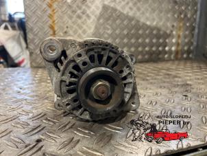 Gebruikte Dynamo Daihatsu Sirion/Storia (M1) 1.3 16V DVVT Prijs op aanvraag aangeboden door Autosloperij Pieper BV