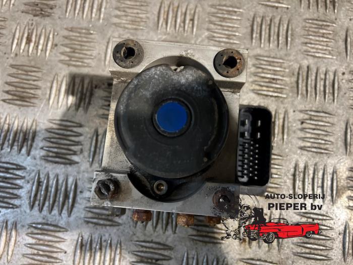 Gebruikte ABS Pomp Honda Jazz (GD/GE2/GE3) 1.3 i-Dsi Prijs € 94,50 Margeregeling aangeboden door Autosloperij Pieper BV