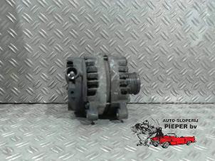 Gebruikte Dynamo Peugeot 308 SW (4E/H) 1.6 HDi 16V Prijs € 36,75 Margeregeling aangeboden door Autosloperij Pieper BV