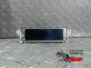 Gebruikte Display Interieur Peugeot 308 SW (4E/H) 1.6 HDi 16V Prijs € 31,50 Margeregeling aangeboden door Autosloperij Pieper BV