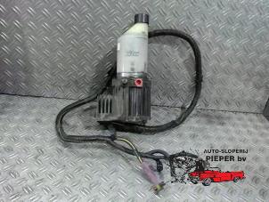 Gebruikte Pomp Servo Opel Astra G (F08/48) 1.6 16V Prijs op aanvraag aangeboden door Autosloperij Pieper BV