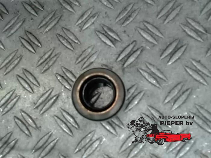 Koppelingsset (compleet) van een Peugeot 207/207+ (WA/WC/WM) 1.4 2007