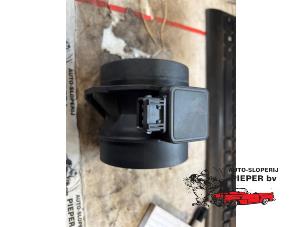 Gebruikte Luchtmassameter BMW 3 serie (E46/4) 320i 24V Prijs € 52,50 Margeregeling aangeboden door Autosloperij Pieper BV