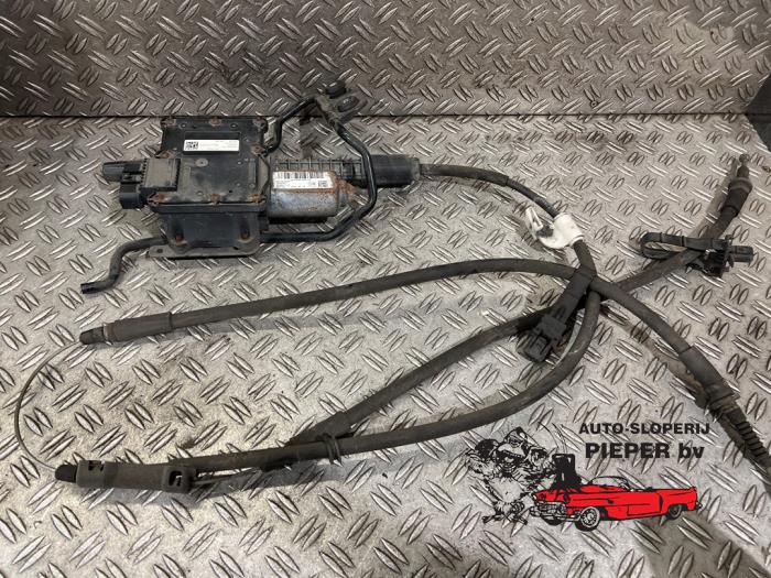 Gebruikte Handrem motor Opel Zafira Tourer (P12) 1.6 CDTI 16V ecoFLEX 136 Prijs € 78,75 Margeregeling aangeboden door Autosloperij Pieper BV