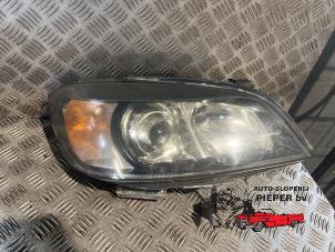 Gebruikte Koplamp rechts Opel Zafira (F75) 2.2 DTI 16V Prijs € 157,50 Margeregeling aangeboden door Autosloperij Pieper BV