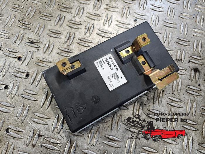 Gebruikte Computer Verlichting Volvo S40 (VS) 1.8 16V Prijs € 52,50 Margeregeling aangeboden door Autosloperij Pieper BV