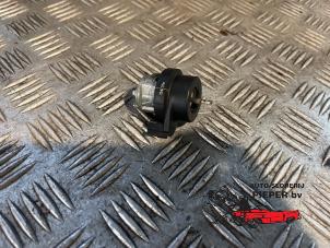 Gebruikte Kontaktslot + Sleutel Volkswagen Caddy III (2KA,2KH,2CA,2CH) 1.9 TDI Prijs € 36,75 Margeregeling aangeboden door Autosloperij Pieper BV