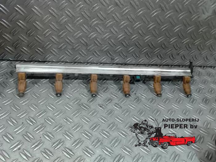 Gebruikte Common rail (Injectie) Volvo XC90 I 2.9 T6 24V Prijs € 105,00 Margeregeling aangeboden door Autosloperij Pieper BV