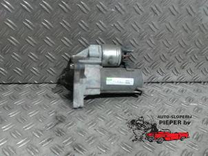 Gebruikte Startmotor Peugeot 206+ (2L/M) 1.1 XR,XS Prijs € 36,75 Margeregeling aangeboden door Autosloperij Pieper BV