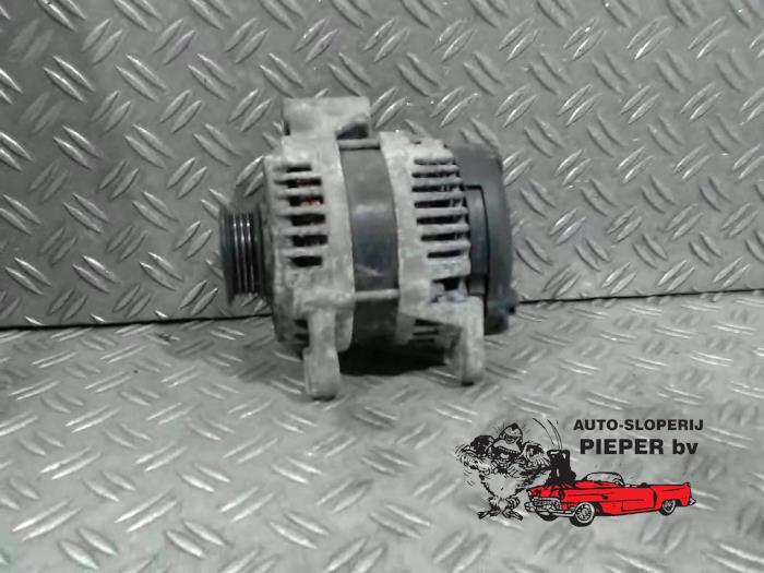 Gebruikte Alternator Chevrolet Spark (M300) 1.2 16V Prijs € 47,25 Margeregeling aangeboden door Autosloperij Pieper BV